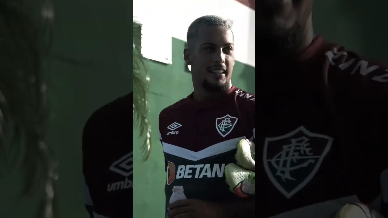 IMAGENS DO TREINO DO FLU: GIOVANNI ACERTA CHAPADA E QUER REPETIR NO JOGO