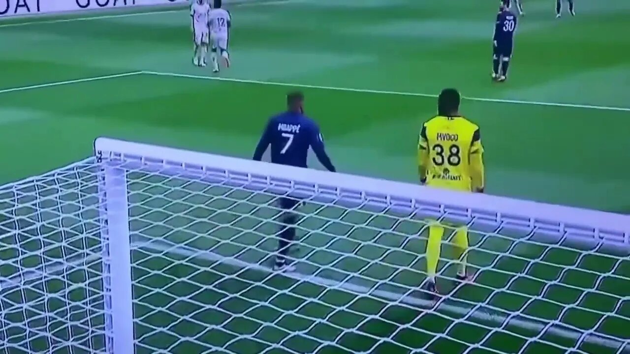 #football #soccer #shorts #viral #fyp #reels