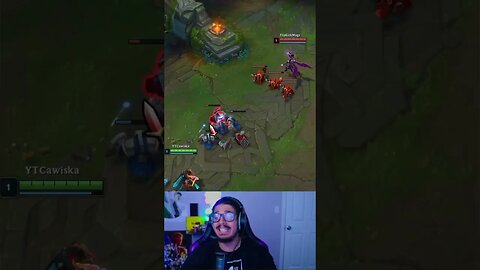 When the game remind you that you’re the only true wood player #L #leagueoflegends #lol