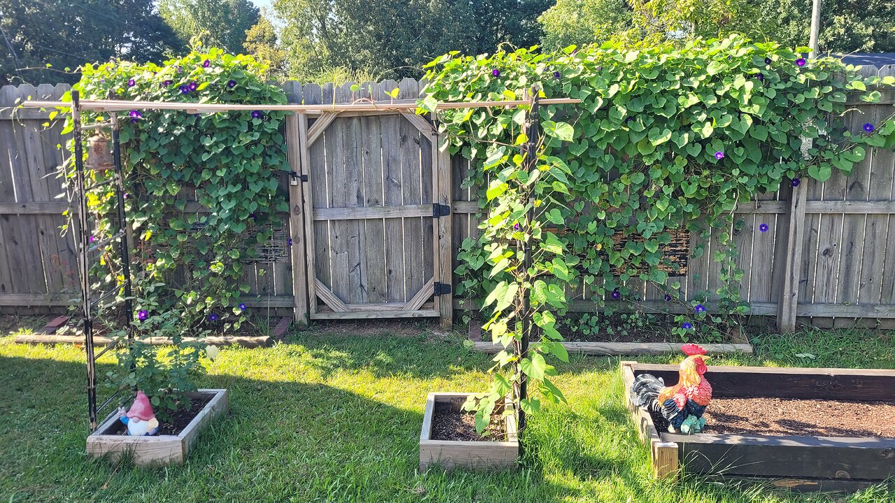 Recreating My Vintage Garden Gate Myth - Rambling Random Hippie-Biker Wisdom & Other Stupidities