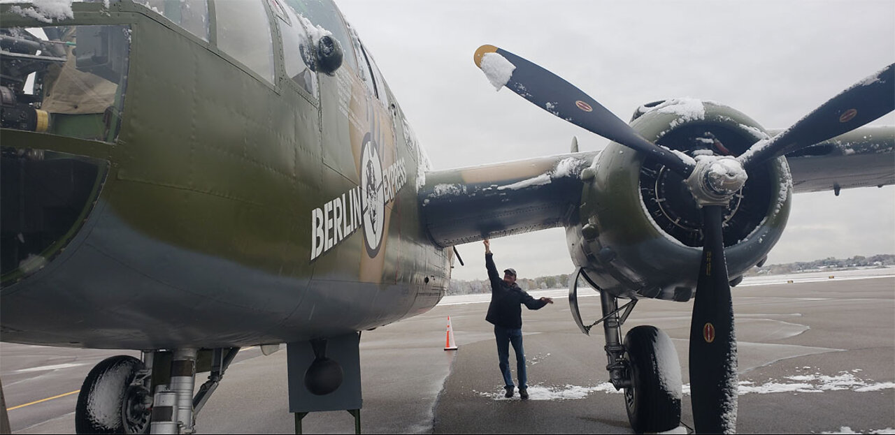 Flight in a B25 WWII Bomber