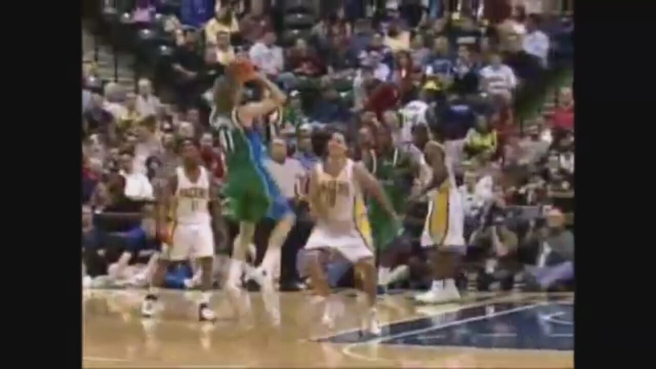 Dirk Nowitzki 43 Points @ Pacers, 2006-07.