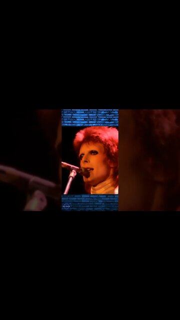 David Bowie - Moonage Daydream - Music Rewind Favorite Clips