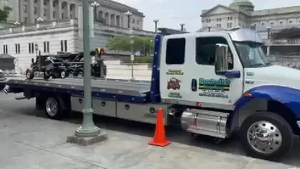 Unveiling of the blue lights on the back of Tow Trucks