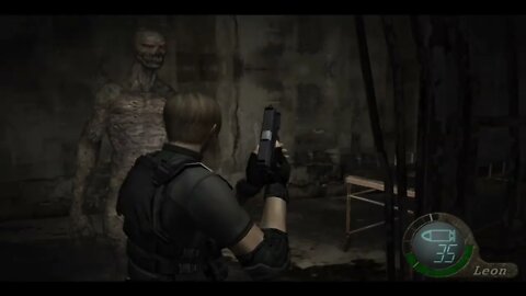 Chilling with a Regenarator in his flat in Resident Evil 4....but then i get behind his back....