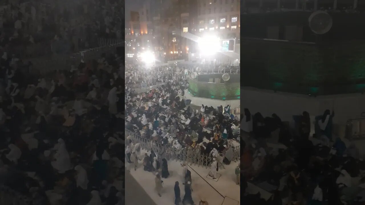 Rush outside of Masjid ul Haram
