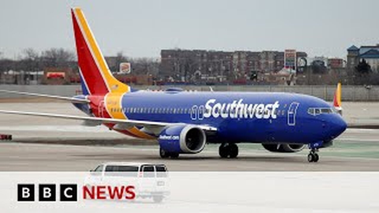 Air traffic control mistake causednear-collision at US airport | BBC News