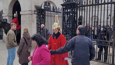 Wife move #horseguardsparade
