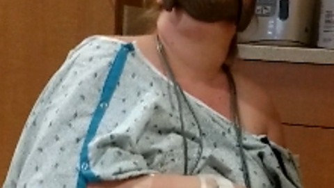 Pregnant Mom Wears Chewbacca Mask While Giving Birth, Becomes Chewbacca Mom