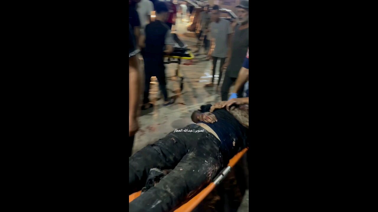 5 شهداء وإصابات جراء استهداف الاحتلال سيارة مدنية على مدخل مخيم المغازي وسط قطاع غزة