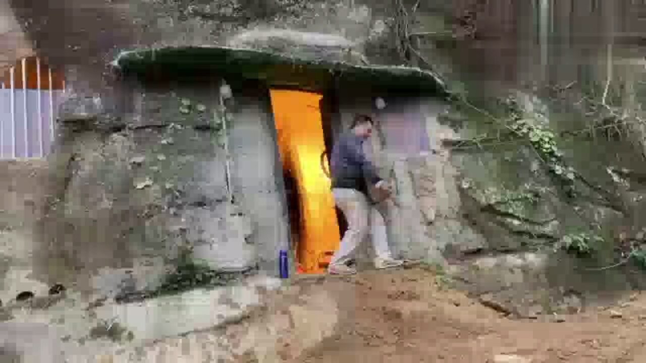 Man Digs a Hole in a Mountain and Turns It Into an Amazing Apartment