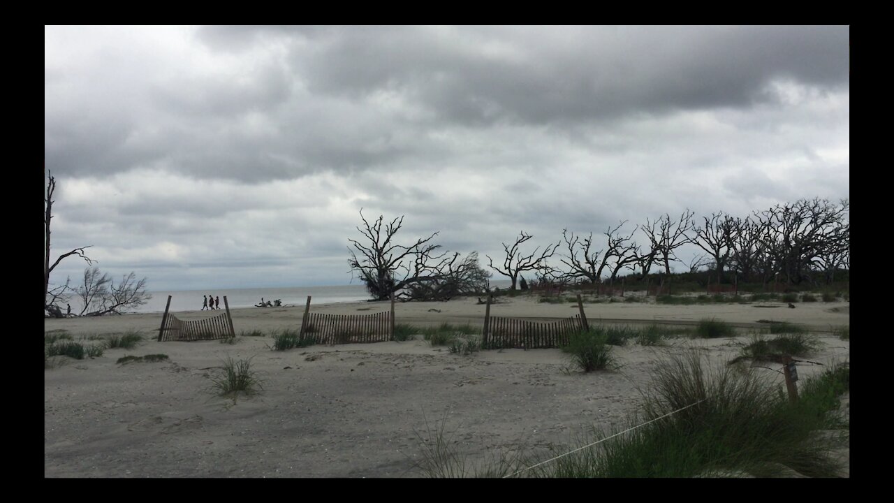 Bond took a prayer break on Jekyll Island