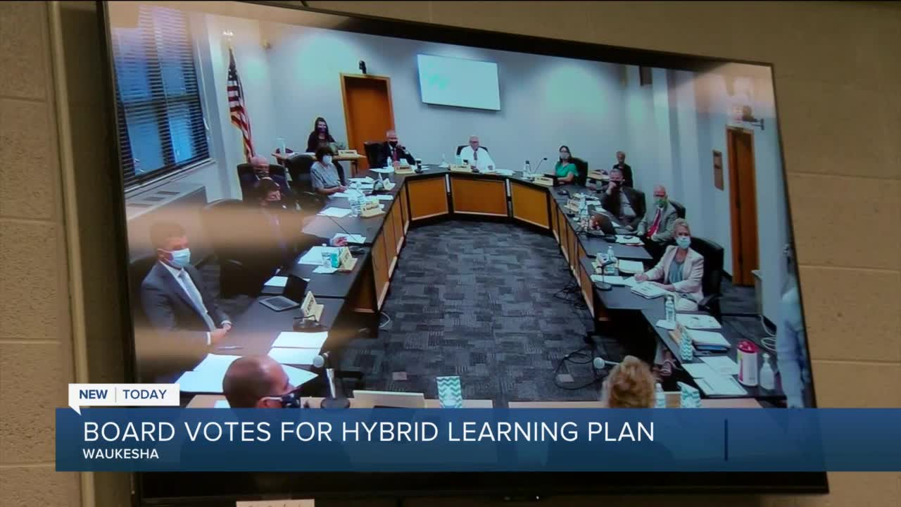 Waukesha School District votes for 'hybrid' learning model to start the school year