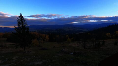 wieczorny timelaps z chmurami od kilku dni