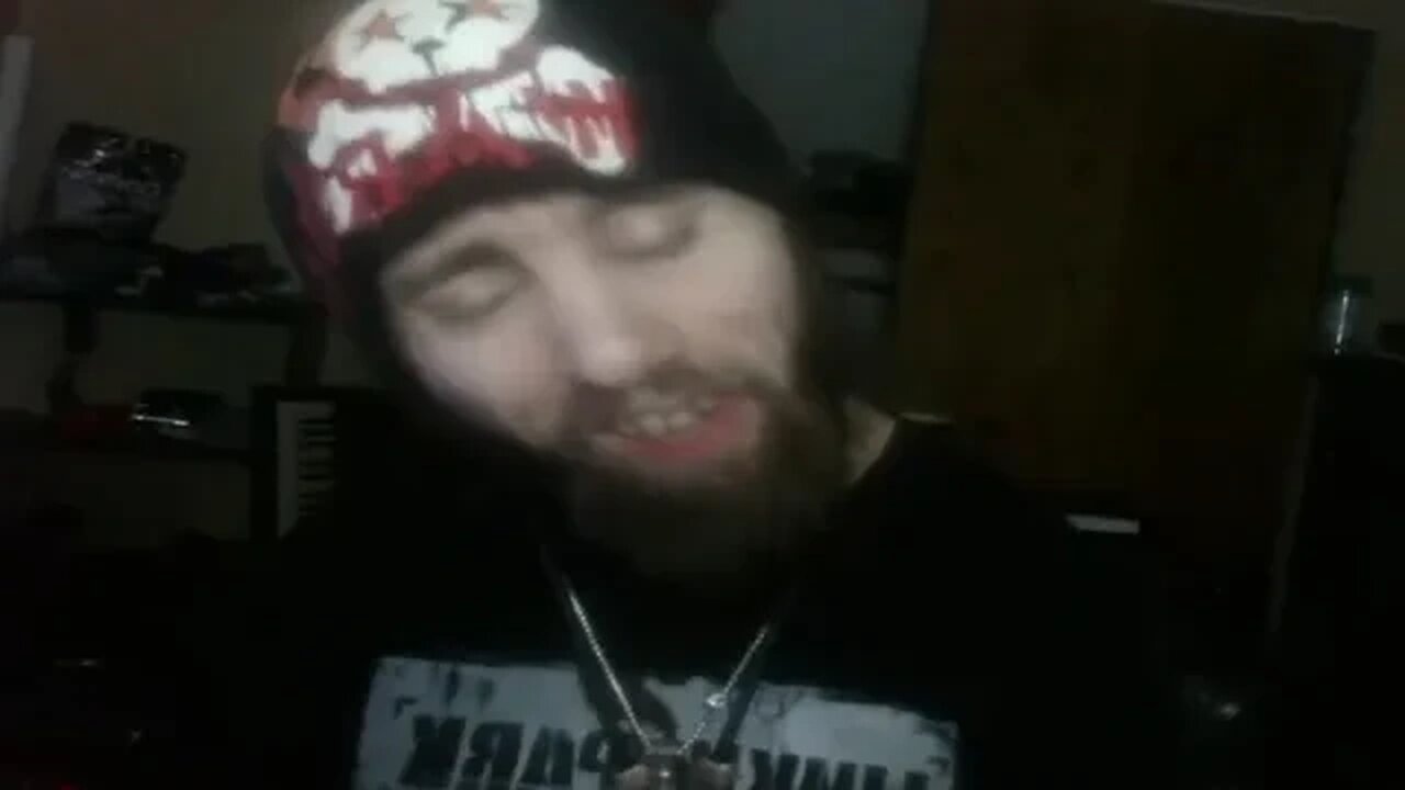 Cyraxx live on Kick. "F*CK THE TROLL OPINIONS". 11/20/2023. He is baaAack. Headphone WARNING!