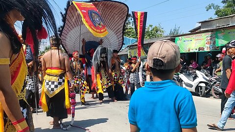 Karnaval acara sedekah bumi Desa Pamotan Rembang