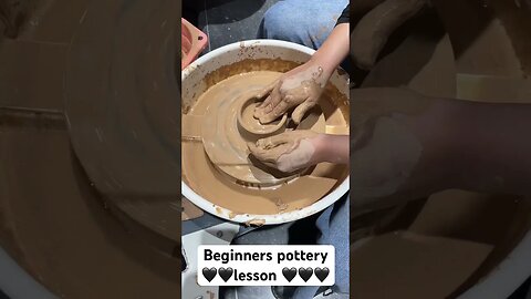 Handmade pottery lessons #handmadeceramics #ceramic #handmadepottery #studiopottery #pottery #food