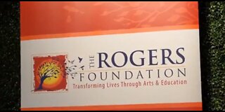 Rogers Foundation awards scholarships to Vegas high school seniors