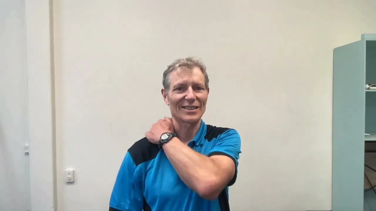 Levator scapulae stretch massage mobilise