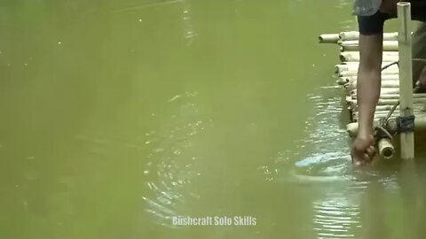 12 % Bushcraft Camping The Shelter Floating On The River Around Mountain Overnight