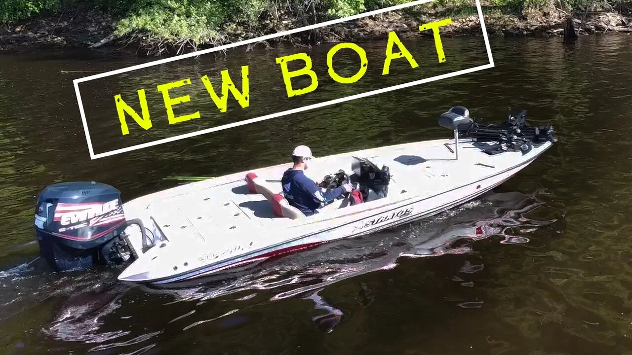 My New Crappie Fishing Boat (Stratos 200 Pro XL)