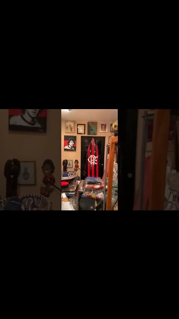 A SALA DE TROFÉUS DO ZICO E MAIOR DO QUE AS DE MUITOS CLUBES BRASILEIROS