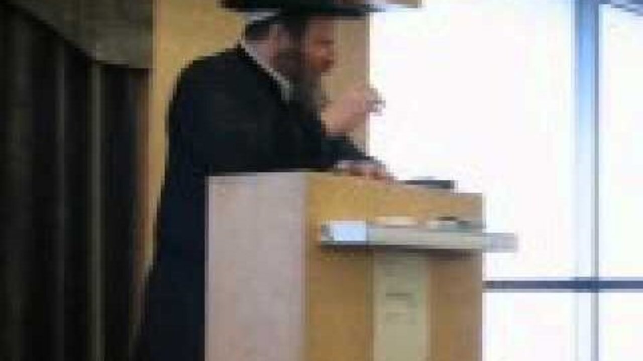 Pittsburger Rebbe in Beis Medrash L'Talmud