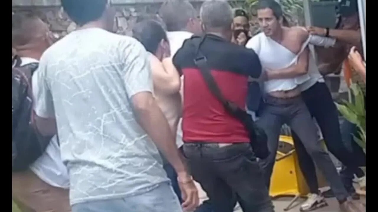 Extended video of Juan Guido and his entourage being thrown out of restaurant by angry venezueleans