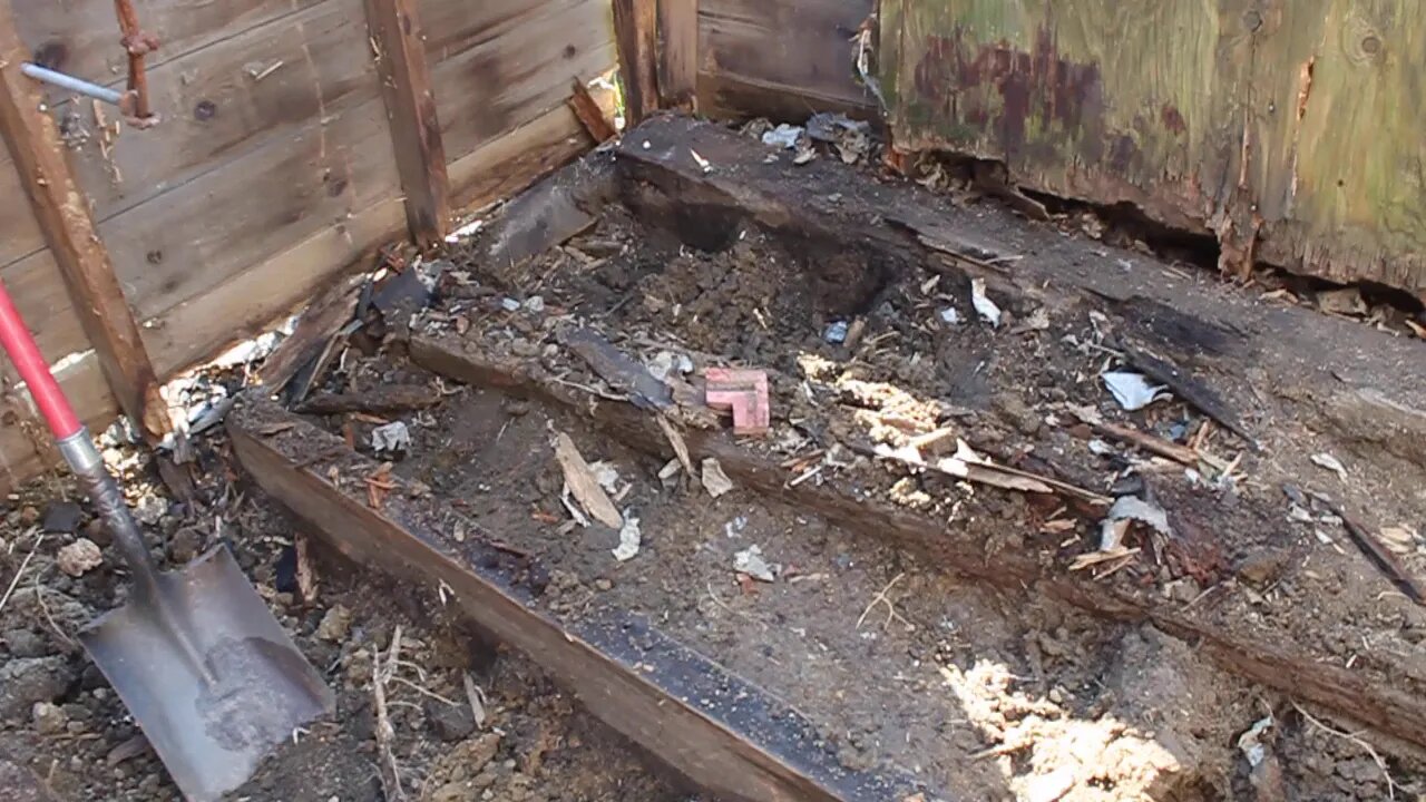 The Old Corn Crib - #5: Good News about the Floor Joists