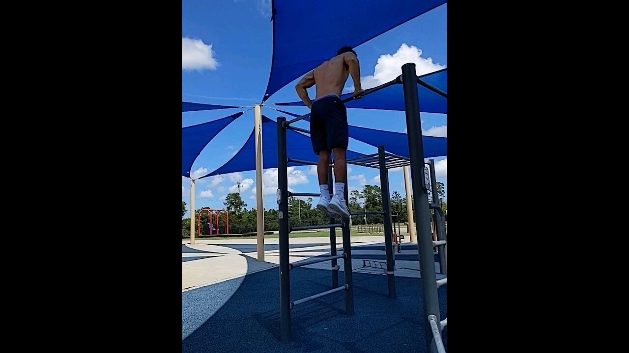 10 consecutive muscle ups +1 cheat