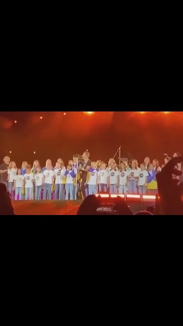 💙💛 Легендарний Британський гурт Coldplay продовжує підтримувати Україну.