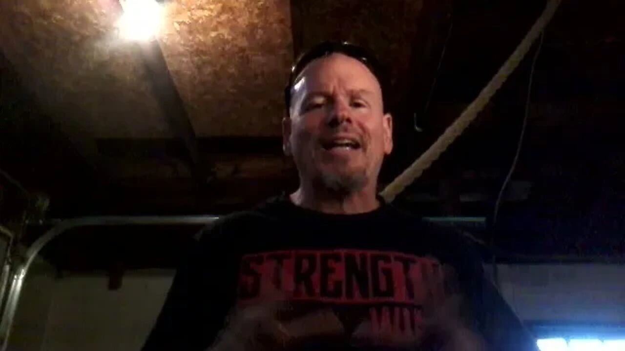 Blue Collar VS Gym Training