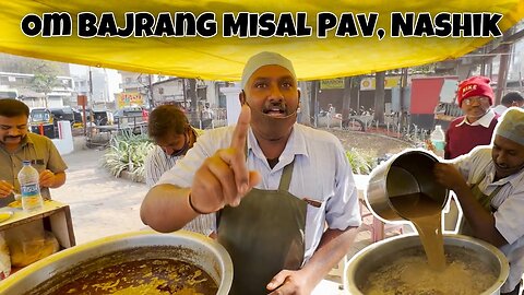 Nashik Famous Om Bajarang Centre ka Authentic Misal Pav 🤩