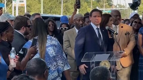 DeSantis Booed in Jacksonville, FL