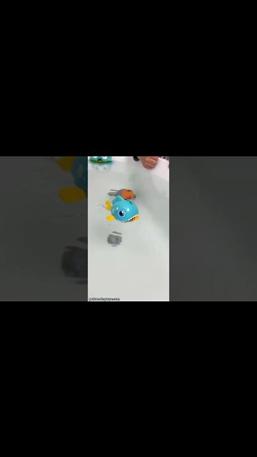 Whale Eating Fish Clockwork Bathing Toys #shorts #toys