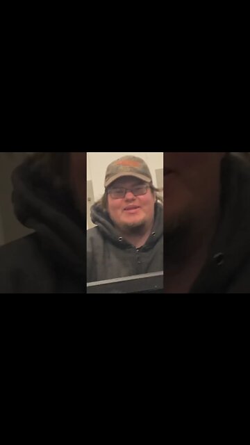 When yr trying to get something out of the box but it’s stuck in ice #shorts