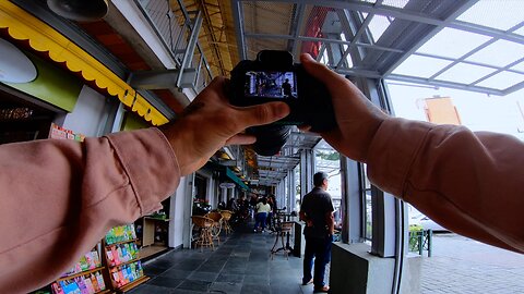 Street Photography in Brazil with lens 35mm