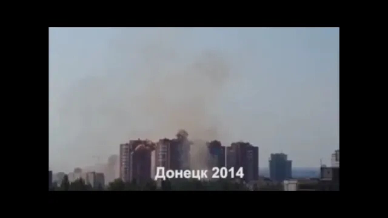 Footage of an artillery shelling and bombing city of Donetsk by army of Ukraine, 2014