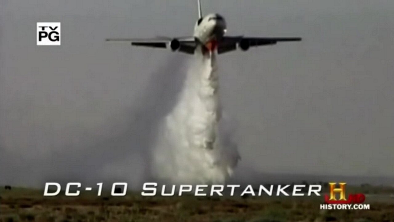 DC-10 Supertanker