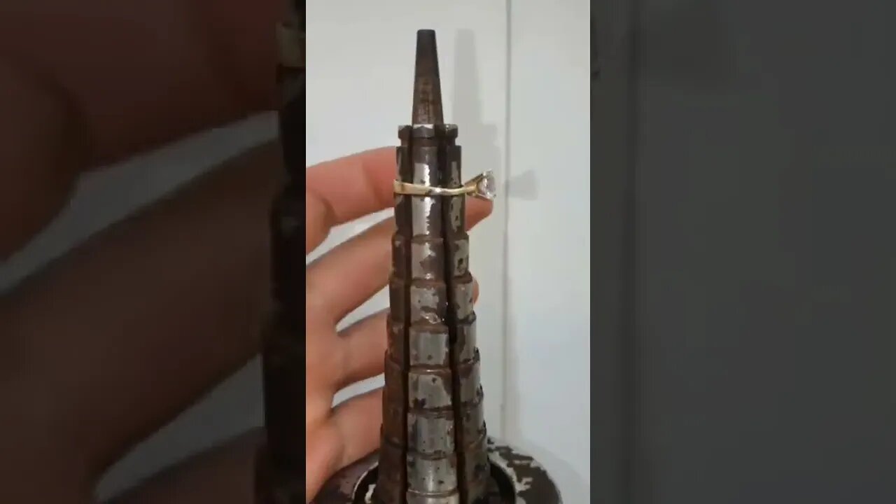 OLHA COMO SE CONCERTA UM ANEL !! #shorts