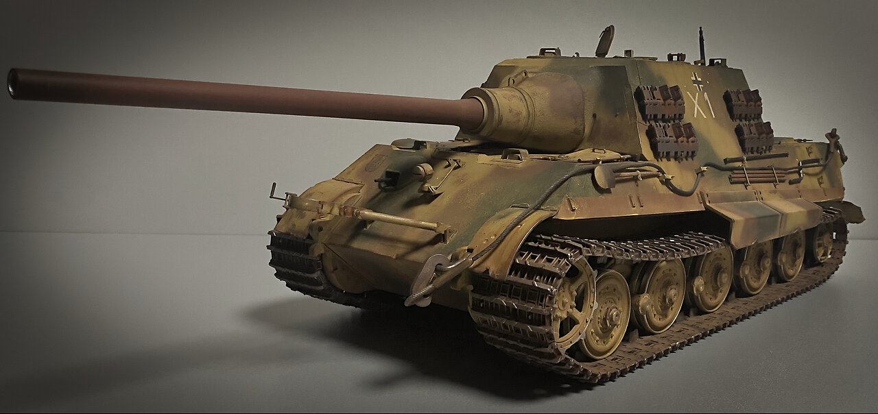 The Trumpeter 1:16 Jagdtiger (Adam Ernst) 1945