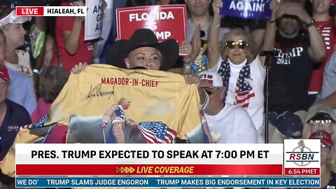 Roseanne Speaks At Trump's FL Rally > Brings Her DJT Signed Magador Jacket