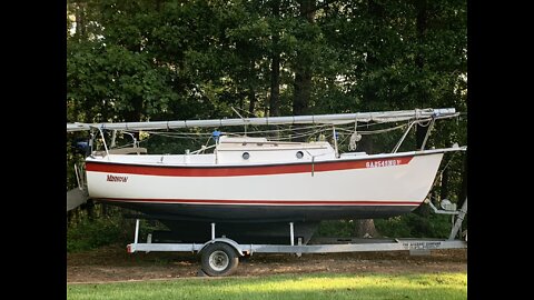 Sailing on Lake Hartwell aboard Minnow