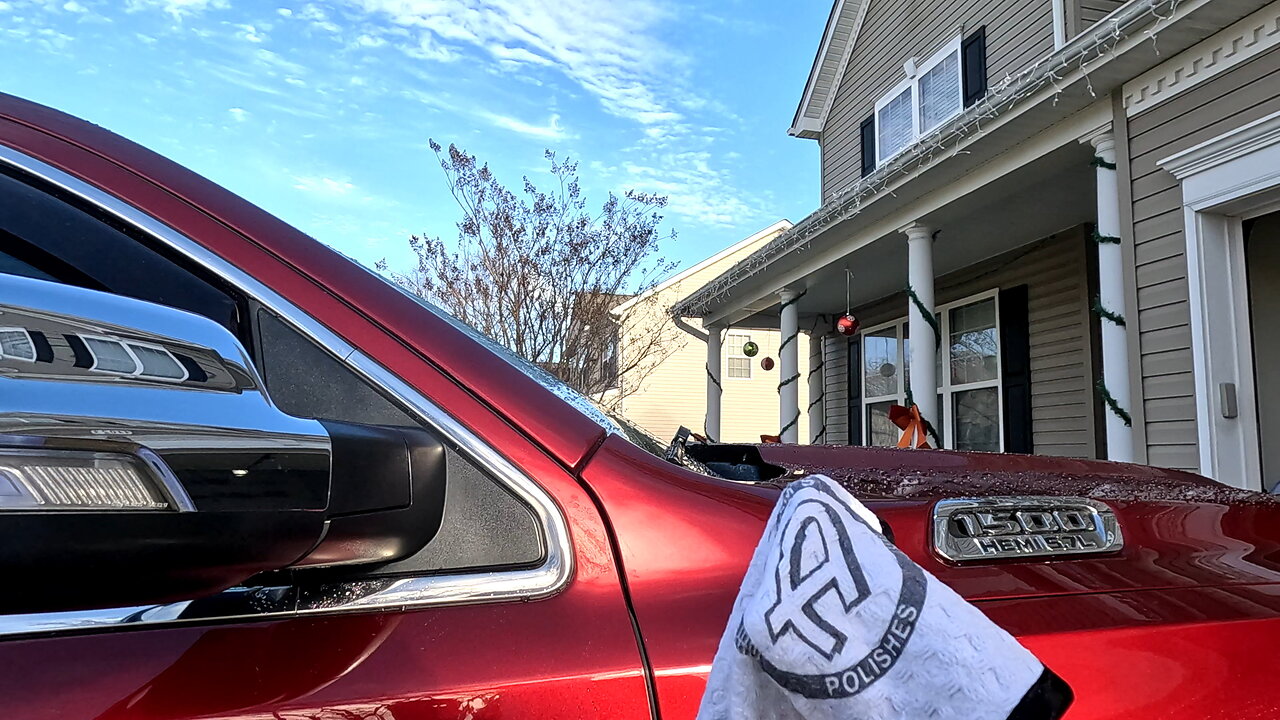 Adam's Polishes Great White Microfiber Drying Towel