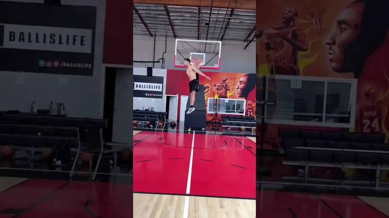 WHO SAW HIT HIS HAIR LOL 🚀🚀🚀(Vertical Jump Training) #Shorts