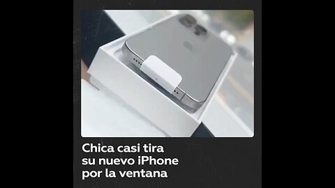Chica casi arroja por la ventana el último modelo de iPhone