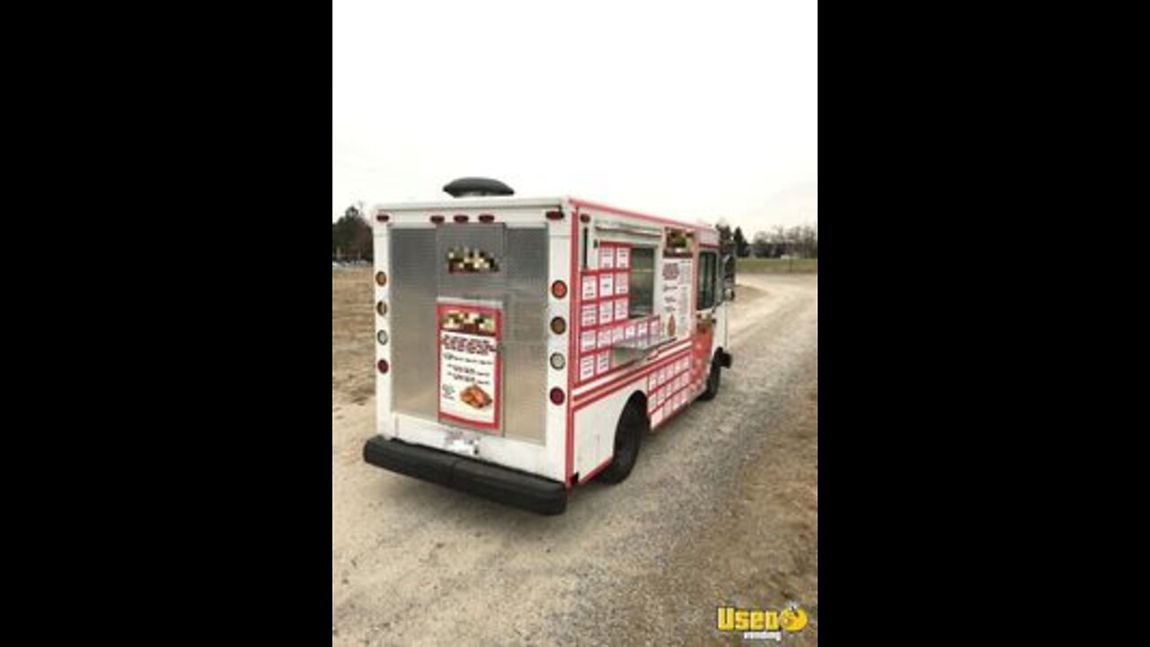 2000 International 18'4" Diesel Food Truck | Kitchen on Wheels in Great Shape for Sale in Virginia