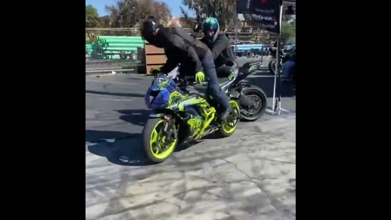 PLEASE SUBSCRIBE HELP ME POST MORE VIDEOS - #SHORTS