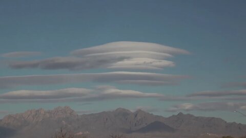 LENTICULAR CLOUD