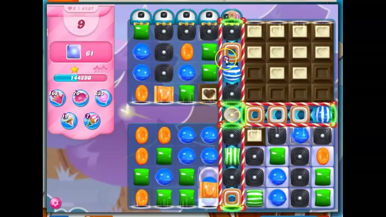 Candy Crush Level 4137 Talkthrough, 20 Moves 0 Boosters